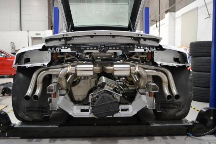 Milltek Race-inspired Audi R8 V10 5,2 FSI