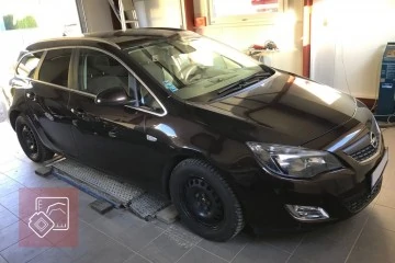 Opel Astra 17CDTi 81kw