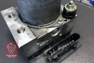 Oprava ABS Nissan Qashqai 0265251374 detail