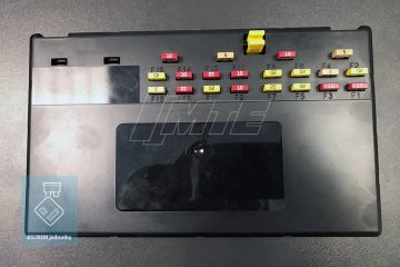 Modul svetiel Iveco EASY MUX 504300392 - poistky