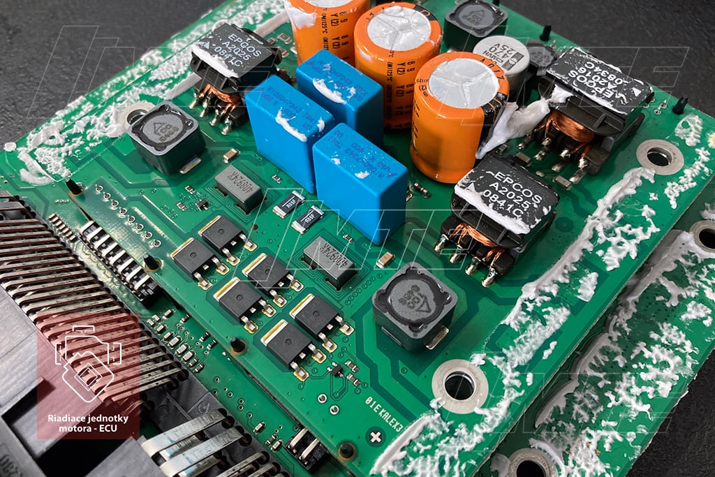 ECU MSD81 BMWX6 7592080 5WK93724 - detail