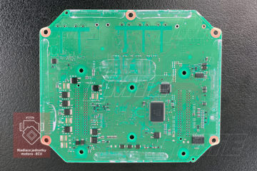 ECU Kubota Denso 275700-4890 DIECI Icarus - spodná strana PCB