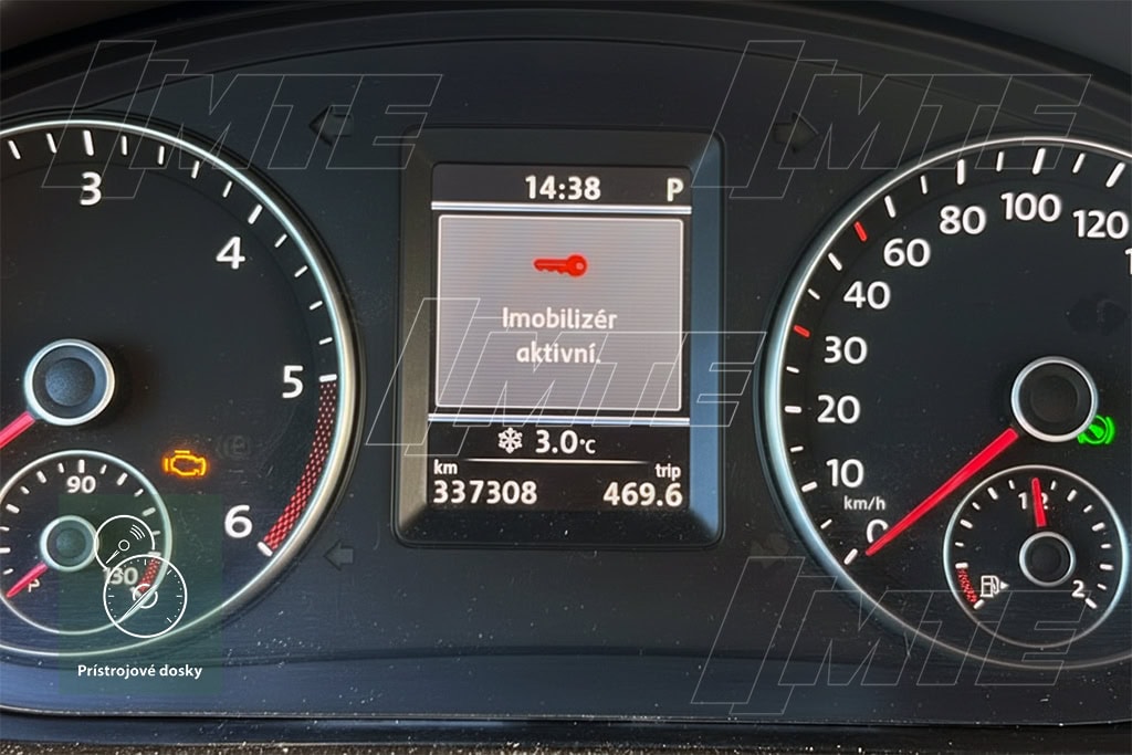 Bez drahého preprogramovania vám cudzia jednotka z vrakoviska auto nenaštartuje.